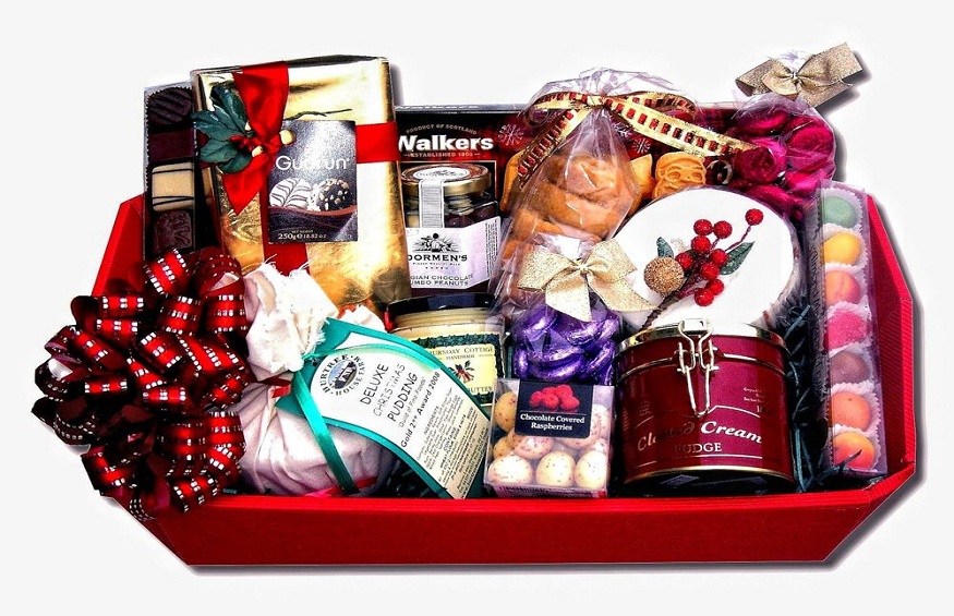 How to Create a Christmas Hamper