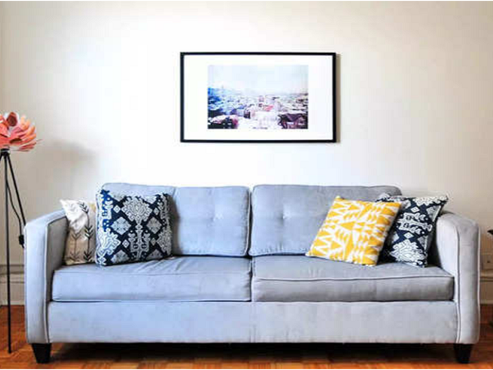 A Sofa Cover As a Solution to Your Old Damaged Sofa